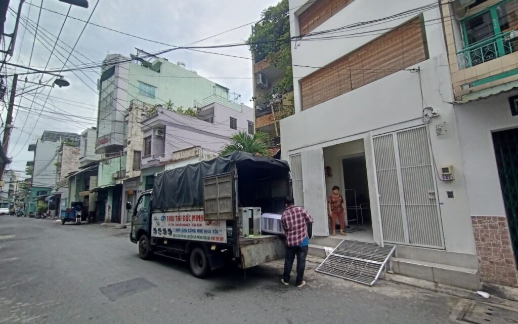 xe tải nhỏ chuyển nhà quận 4